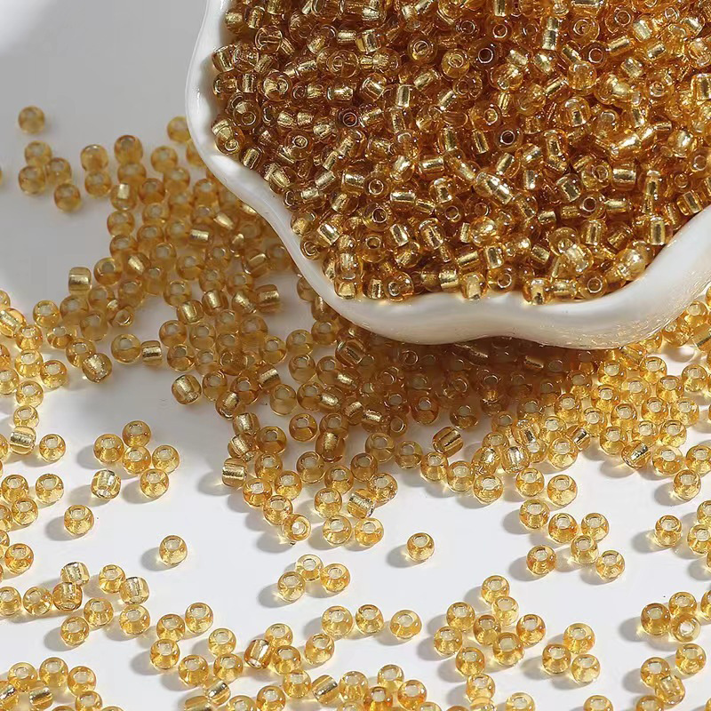 Rice beads weighing weight separation beads with beads 2-4mm rice beads large packaging glass filled with silver loose beads wholesale beaded jewelry accessories