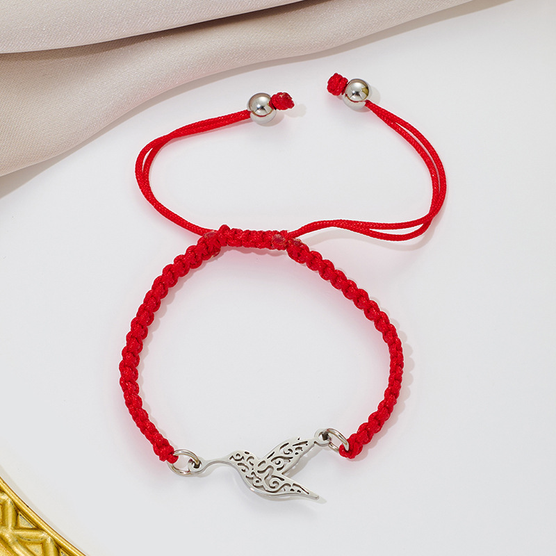 Fashionable Hollow Retro Pattern Stainless Steel Cut Bird Dove Pendant Bracelet Animal Hand Jewelry Wholesale