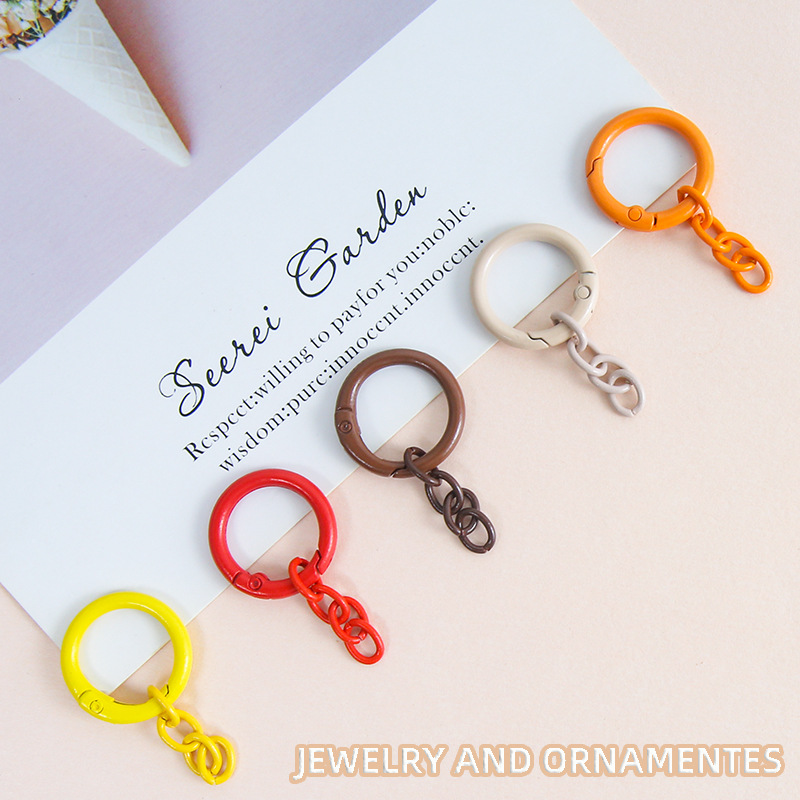 Rich and diverse colors spring ring painted four-section chain zinc alloy keychain diy handmade pendant jewelry wholesale