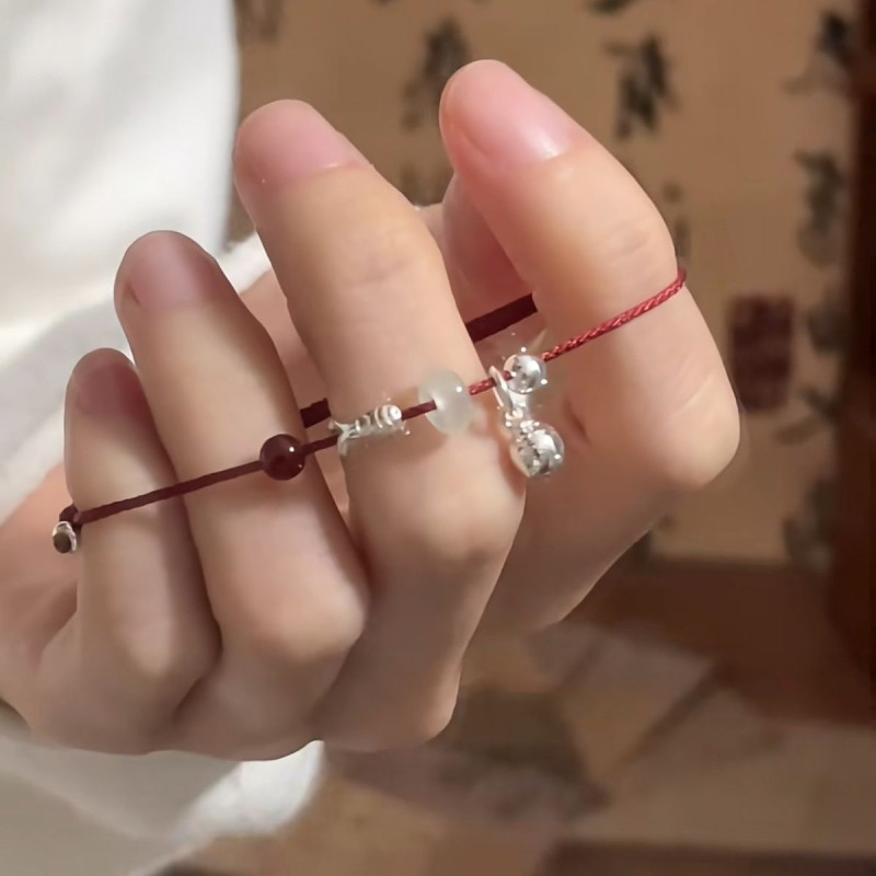 Landing Butterfly Bamboo Leaves Red Rope Small Fish Bracelet Handmade Chinese Weaving Simple Couple Gift