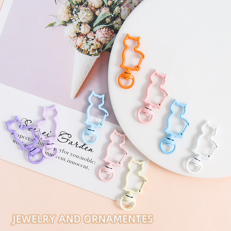 Fresh and cute‌colorful hollow kitten rotatable spring buckle diy keychain accessories jewelry wholesale