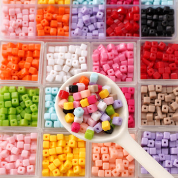 5mm acrylic solid color three-dimensional square beads beads loose beads handmade diy bracelet mobile phone chain material square pieces