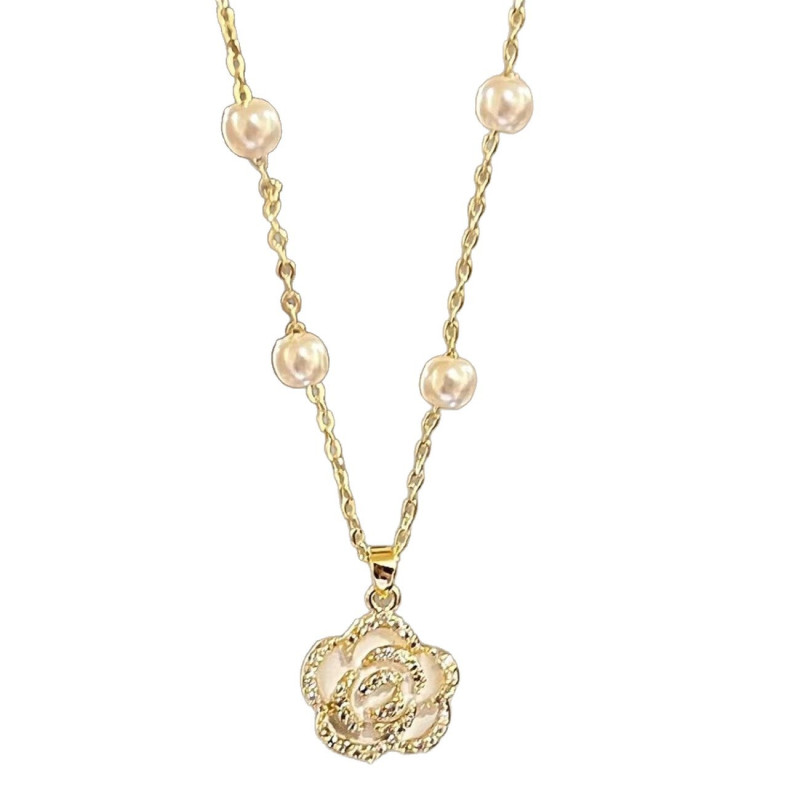 Camellia Necklace Women's 2023 Light Luxury Niche Sweater Clavicle Chain Design High-end