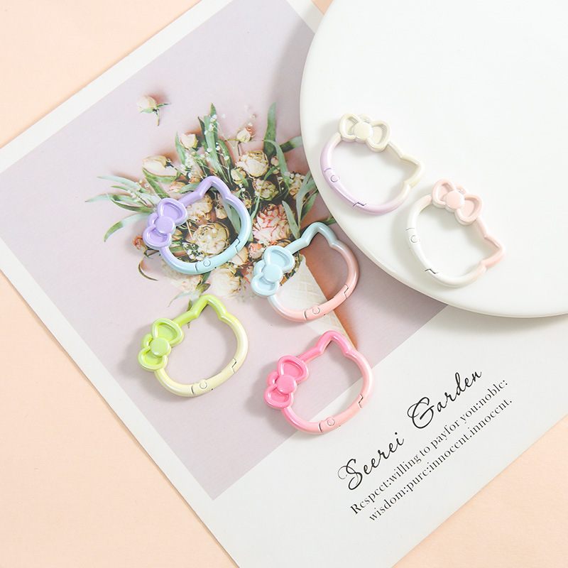 New Paint Gradient Color Spring Buckle Kt Cat Keychain Cute Accessories Connecting Cat