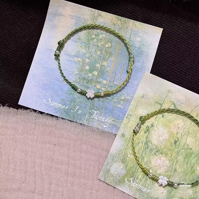 2025 New Niche Exquisite Lucky Four-leaf Clover Bracelet Versatile Hand-woven Ultra-thin