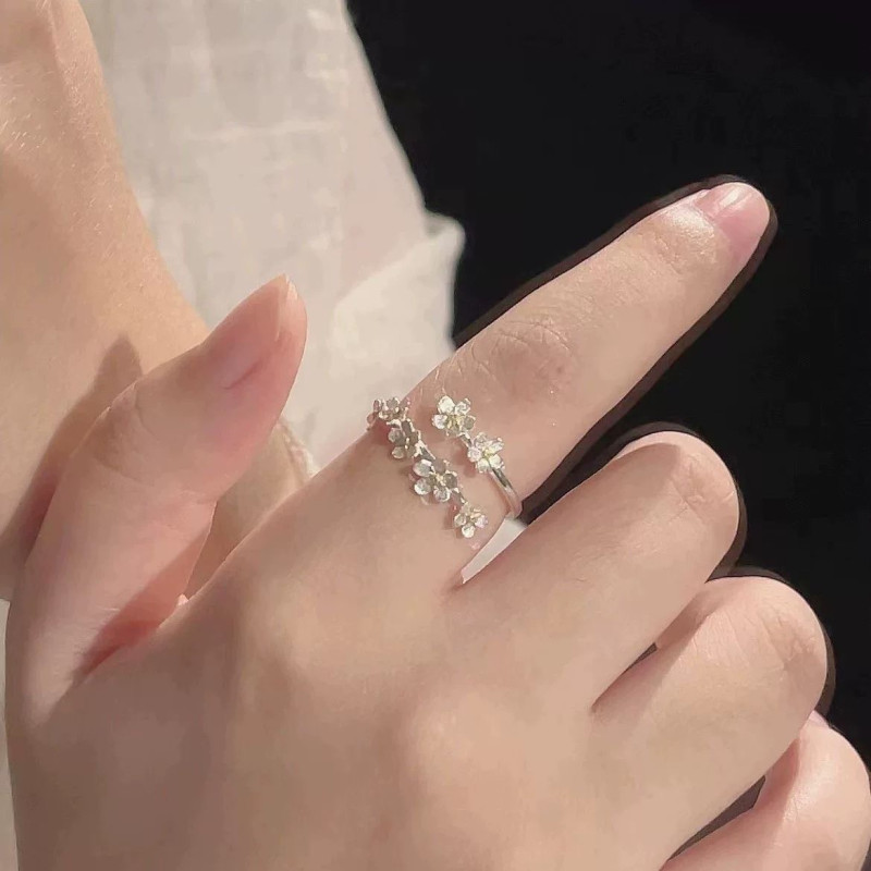 Super Gentle Camellia Ring for Women Ins Niche Design Cool Style Advanced Opening
