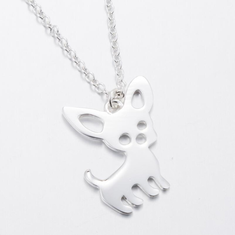 Amazon's New Small Animal Pendant Necklace, Simple Female Niche Design, Stainless Steel