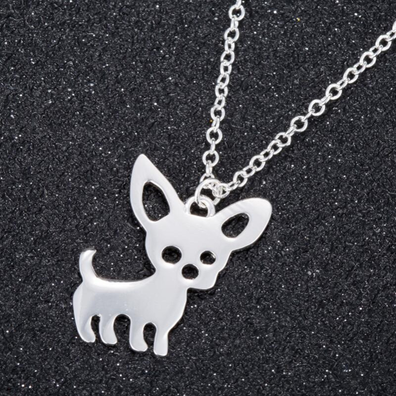 Amazon's New Small Animal Pendant Necklace, Simple Female Niche Design, Stainless Steel