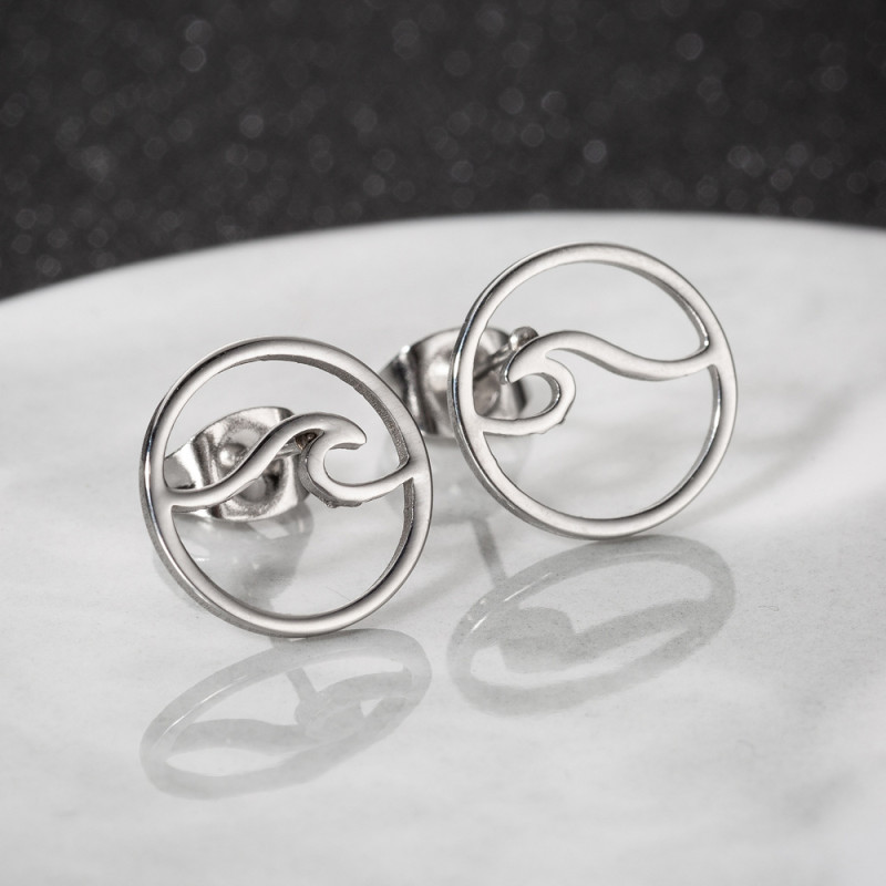 European and American Fashion Simple Wave Earrings Summer Small Fresh Stainless Steel