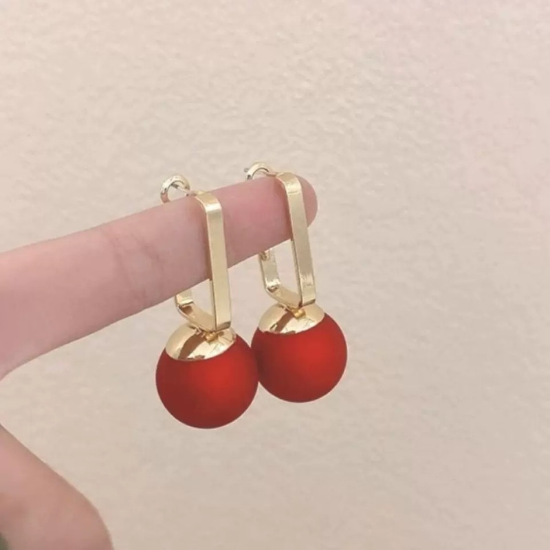 2022 New High-end Temperament Ins Style Niche Design Earrings