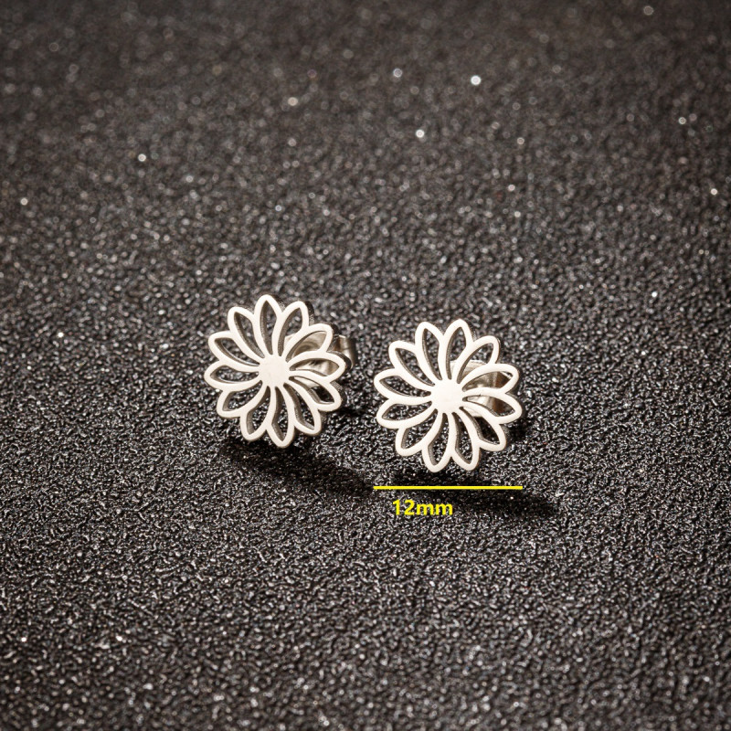 2025 New Fashion Sweet Earrings Stainless Steel Cute Hollow Forest Daisy Flower Ready