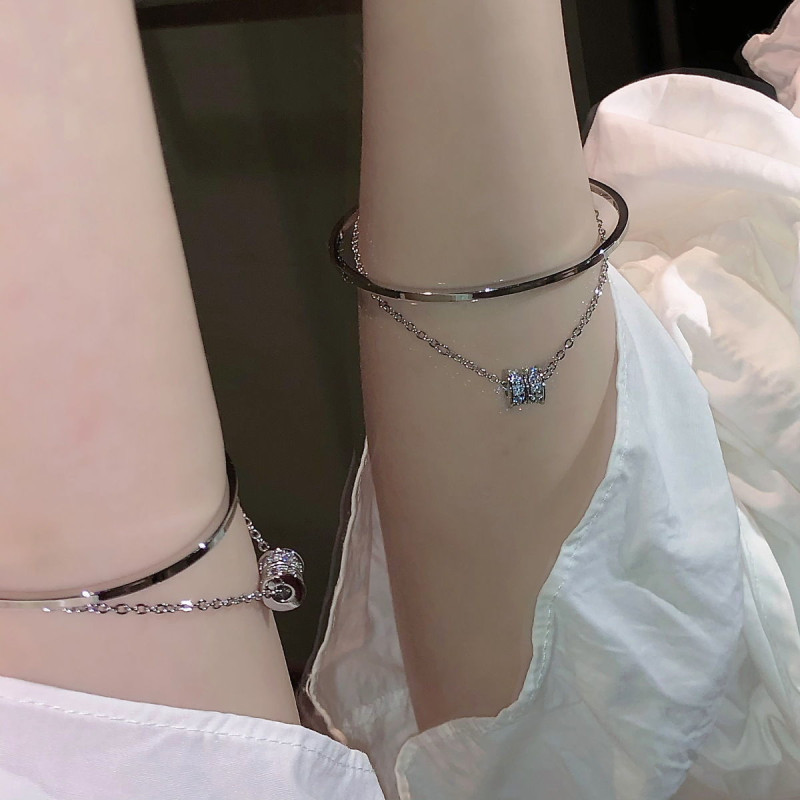 Small Waist Bracelet for Women Ins Niche Design Half Chain High-end Jewelry New Style