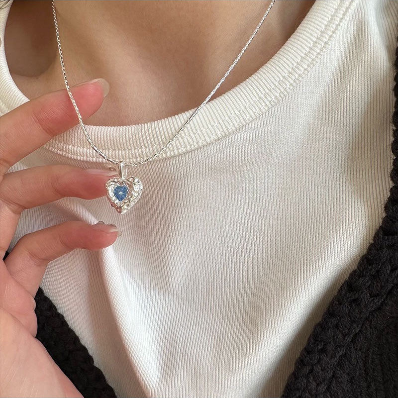 Blue Love Necklace for Women, High-end Girl, Sweet Niche Design, Hip-hop Stacked Ins