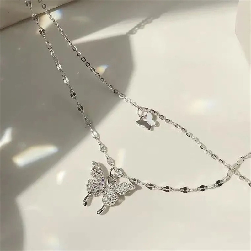 [cute Necklace] Double-layer Butterfly Ring of Thorns Necklace for Couples Ins Light