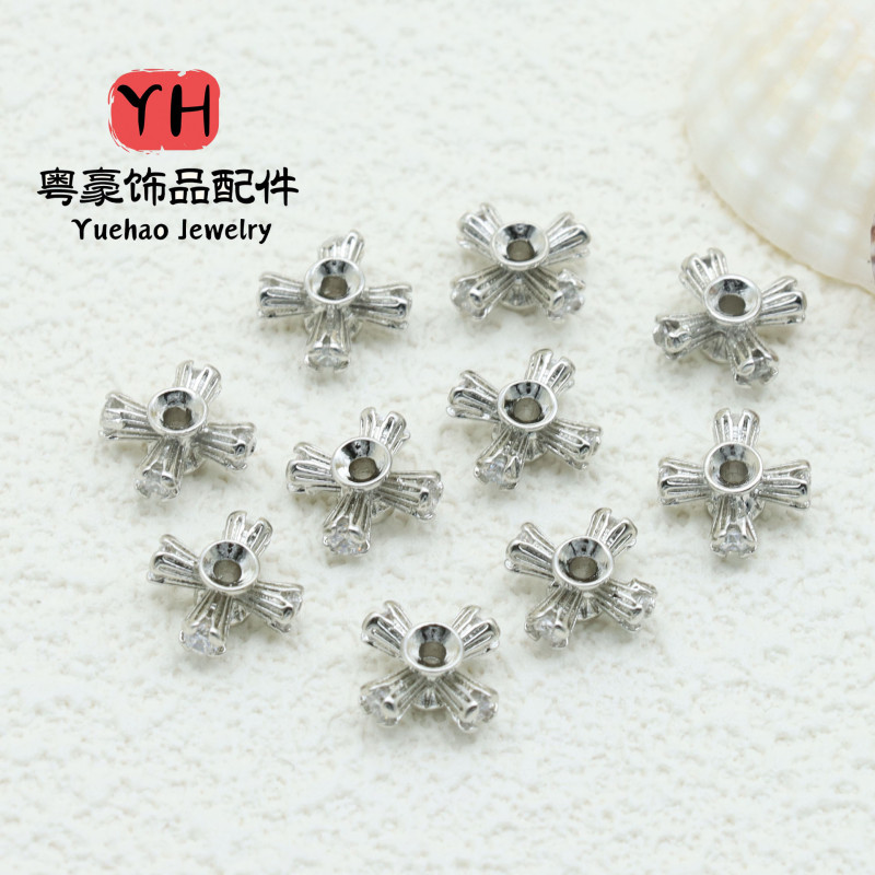 Copper-plated 14k Real Gold Color-preserving Four-leaf Clover Spacer Beads, Cross