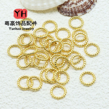 14k Gold-covered and Color-protected Twist Flower Batch Ring with Solid Mouth, Golden