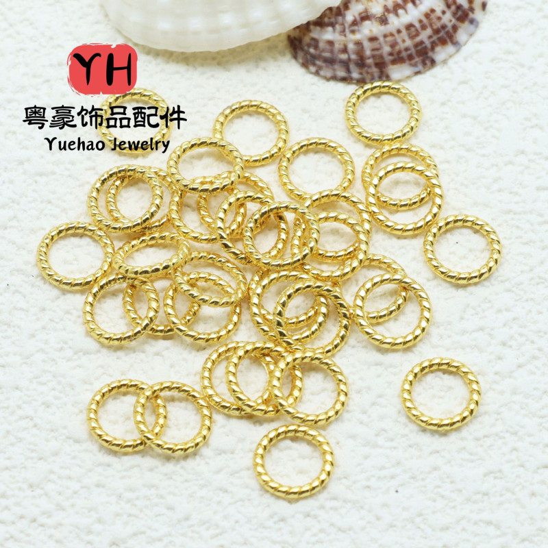 14k Gold-covered and Color-protected Twist Flower Batch Ring with Solid Mouth, Golden