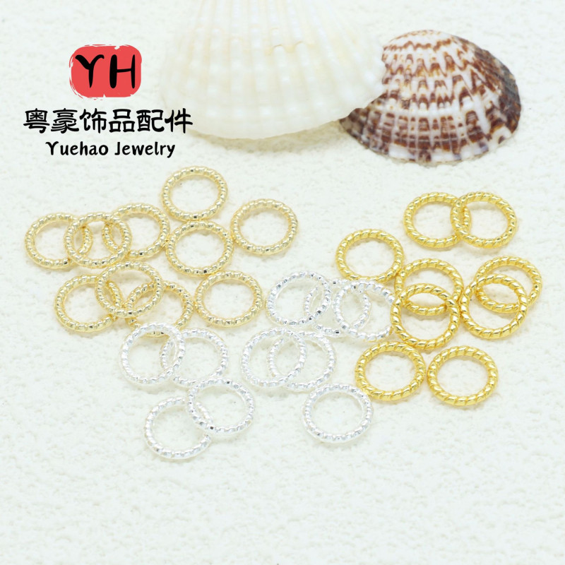 14k Gold-covered and Color-protected Twist Flower Batch Ring with Solid Mouth, Golden
