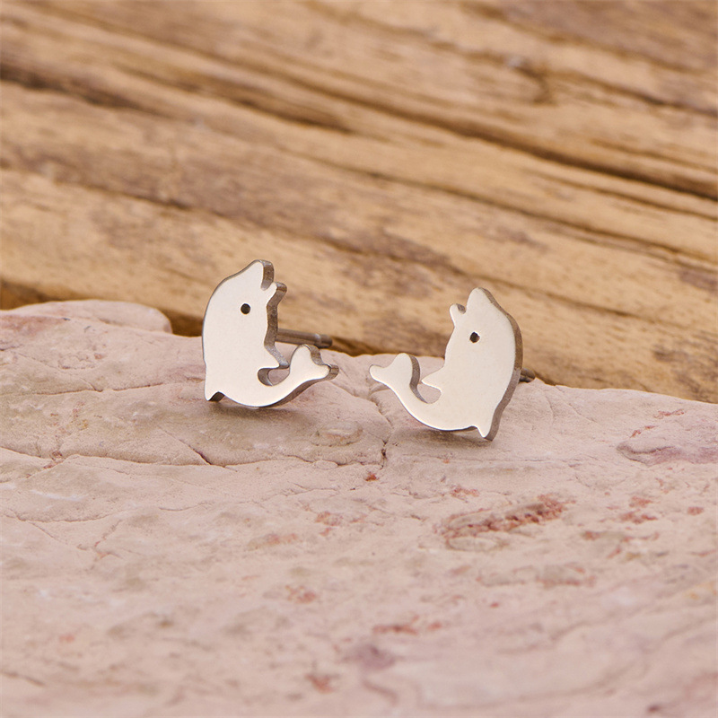 2025 New Fashion Cute Dolphin Whale Earrings Ins Mini Cartoon Girls Stainless Steel Simple