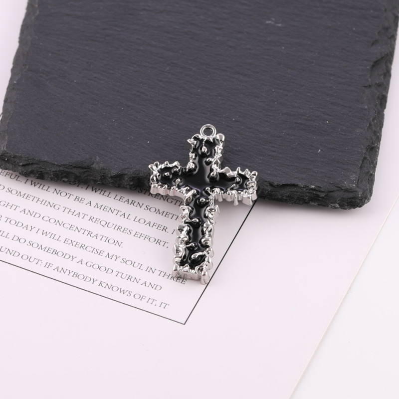 Dark Style Gothic Black Diamond Cross Handmade Necklace Alloy Pendant Jewelry Accessories
