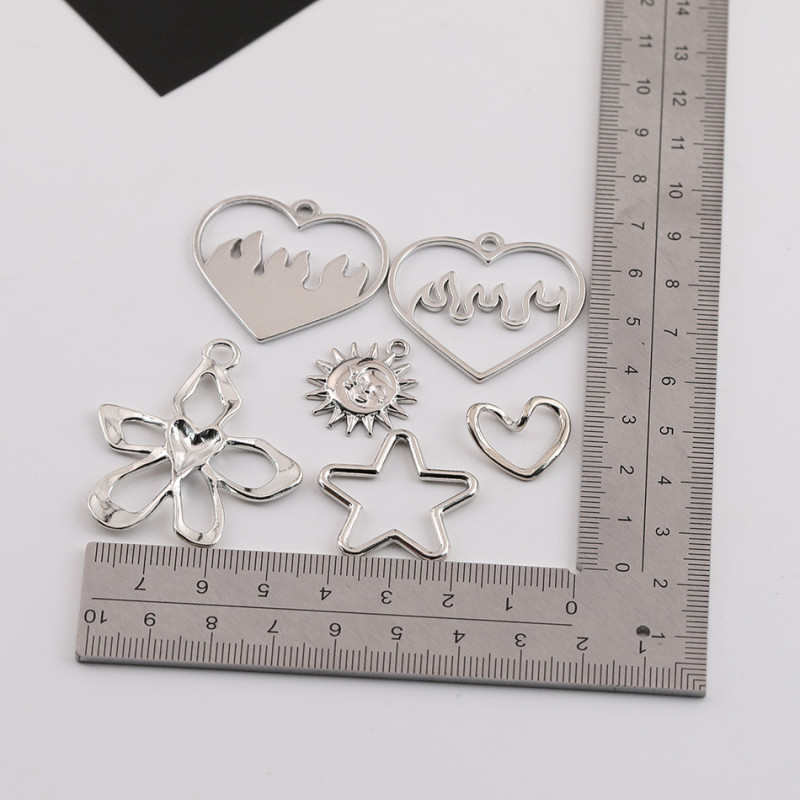 Simple Irregular Hollow Flower Love Sun Face-shaped Pendant Diy Handmade Necklace Alloy
