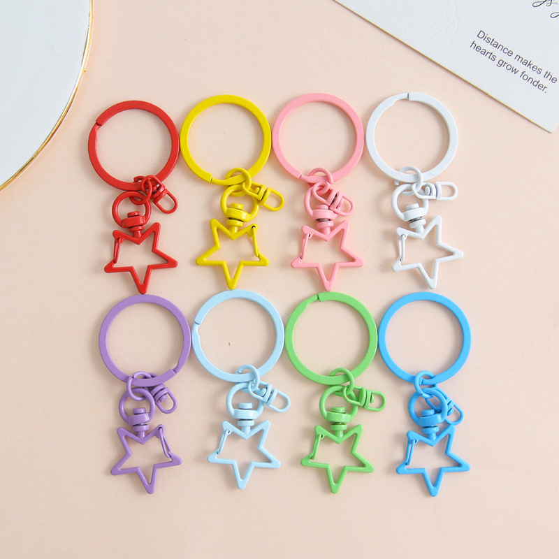 New Color Paint Five-pointed Star Three-piece Set 8-character Buckle Keychain Flattened